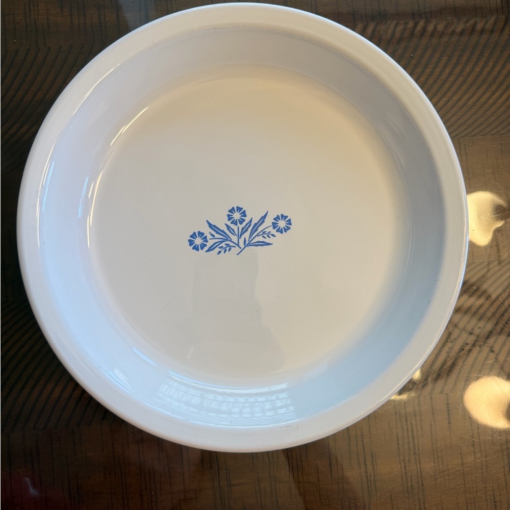 Corningware Pie dish blue corn flower pattern P-309